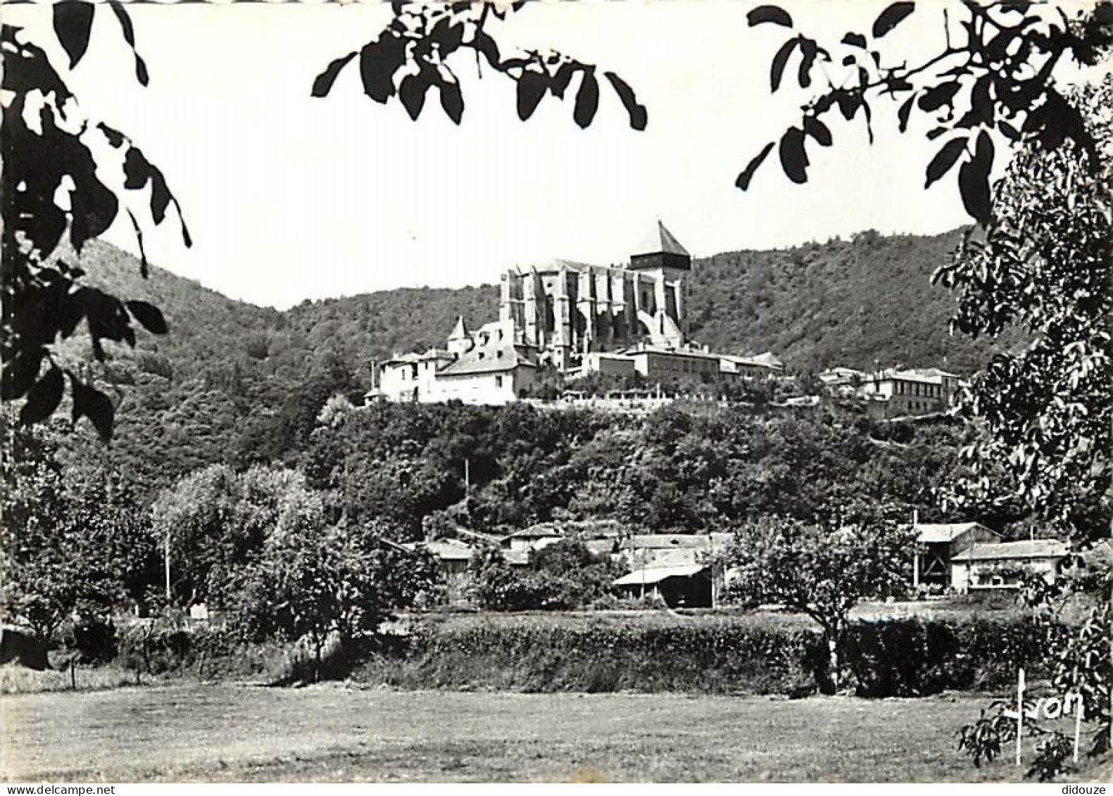 31 - Saint Bertrand De Comminges - Vue Générale - Carte Dentelée - CPSM Grand Format - Voir Scans Recto-Verso - Saint Bertrand De Comminges