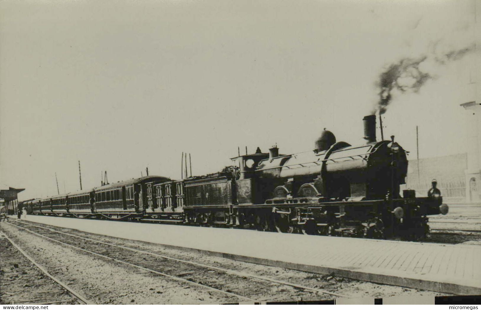 Reproduction - Train à Identifier, Calais Maritime - Ternes