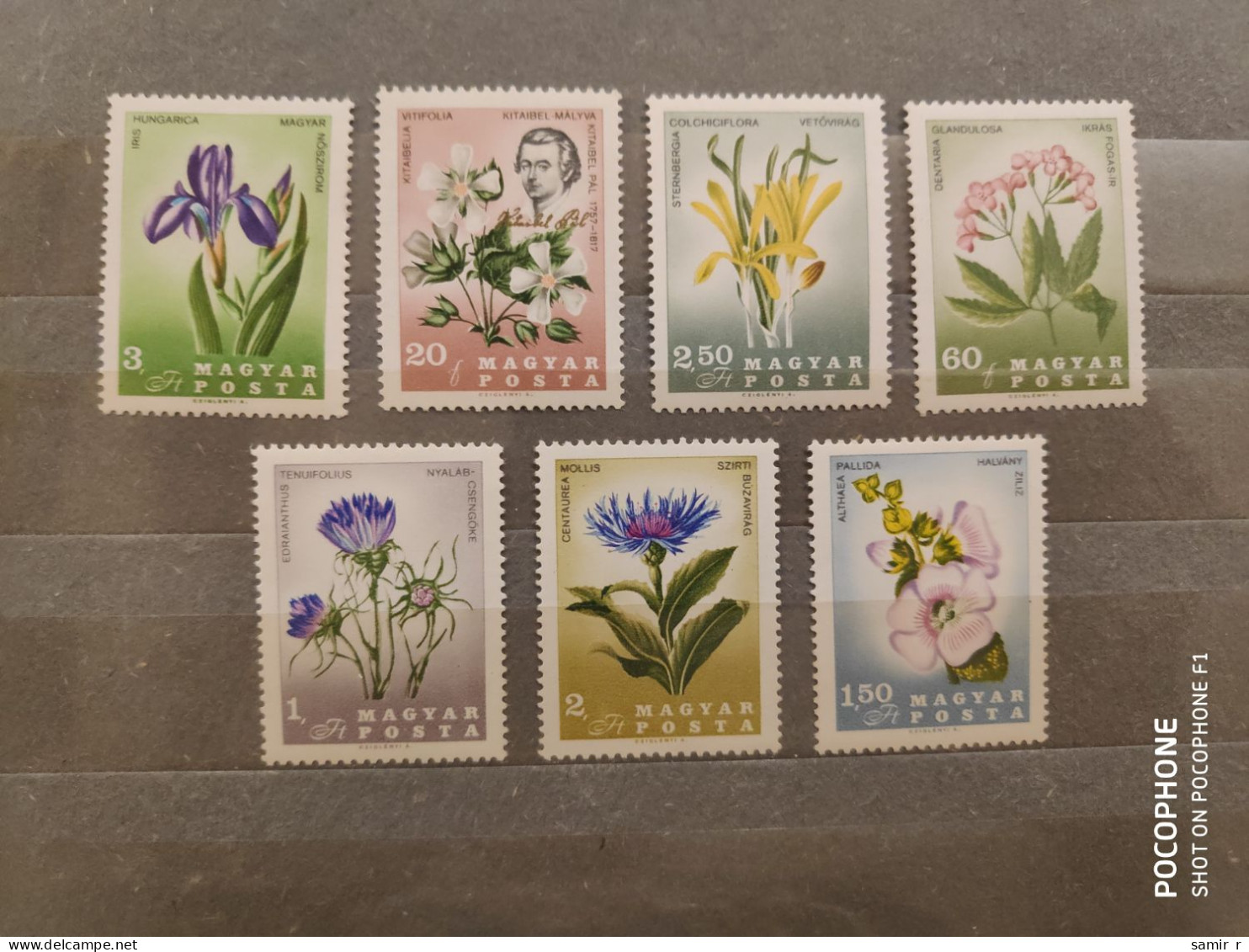 1967	Hungary	Flowers (F89) - Neufs