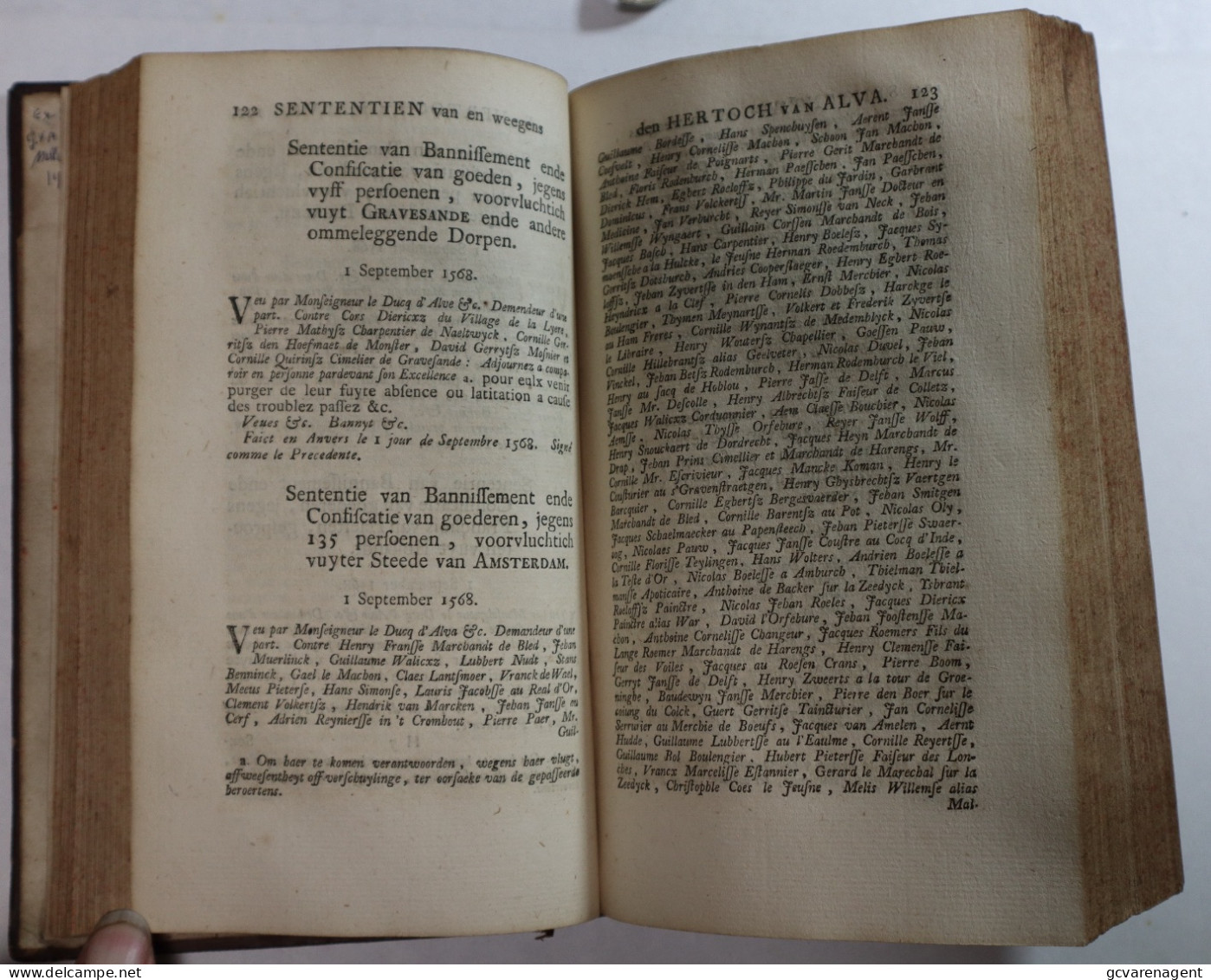 SENTENTIEN EN INDAGINGEN VAN DEN HERTOG VAN ALBA UITGESPROKEN EN GESLAGEN IN ZYNEN BLOEDTRAEDT - Antique