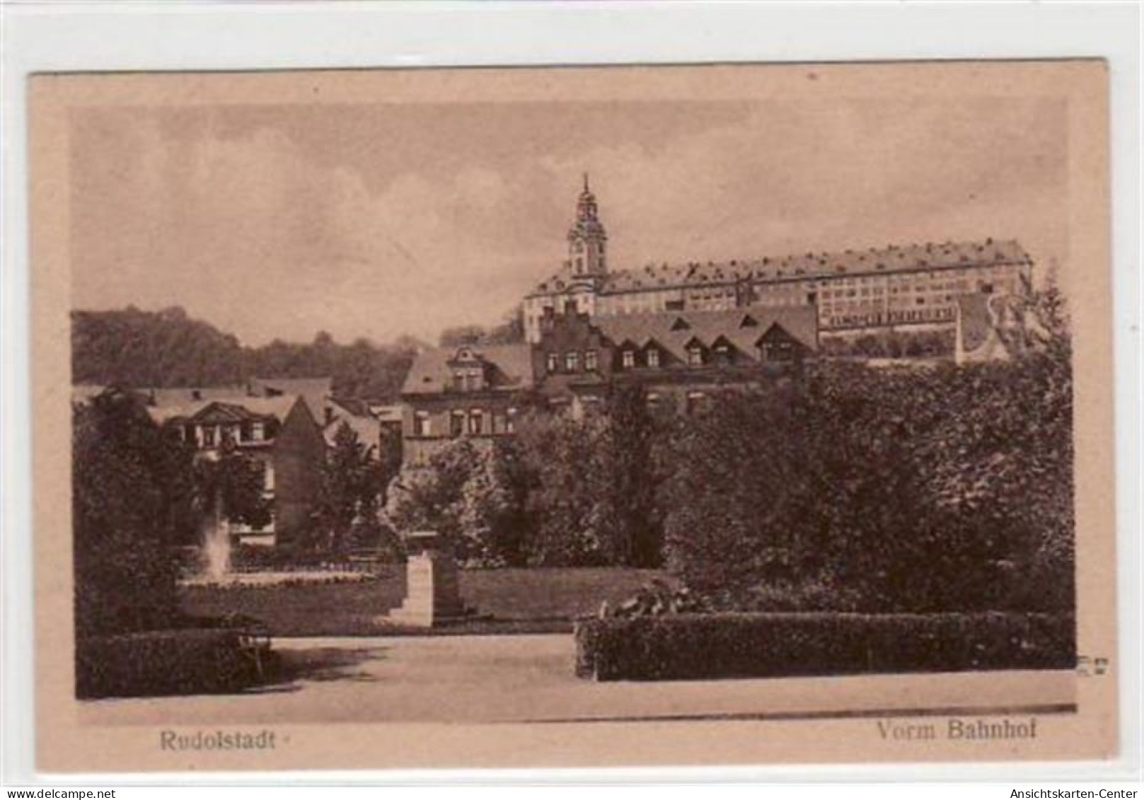 39018404 - Rudolstadt I. Thuer. Mit Partie Vorm Bahnhof Gelaufen Von 1920. Gute Erhaltung. - Rudolstadt