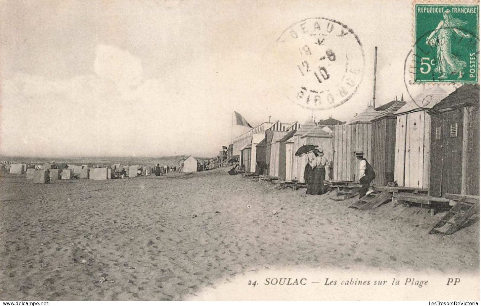 FRANCE - Soulac - Les Cabines Sur La Plage - P P - Vue Générale - Animé - La Plage - Carte Postale Ancienne - Soulac-sur-Mer