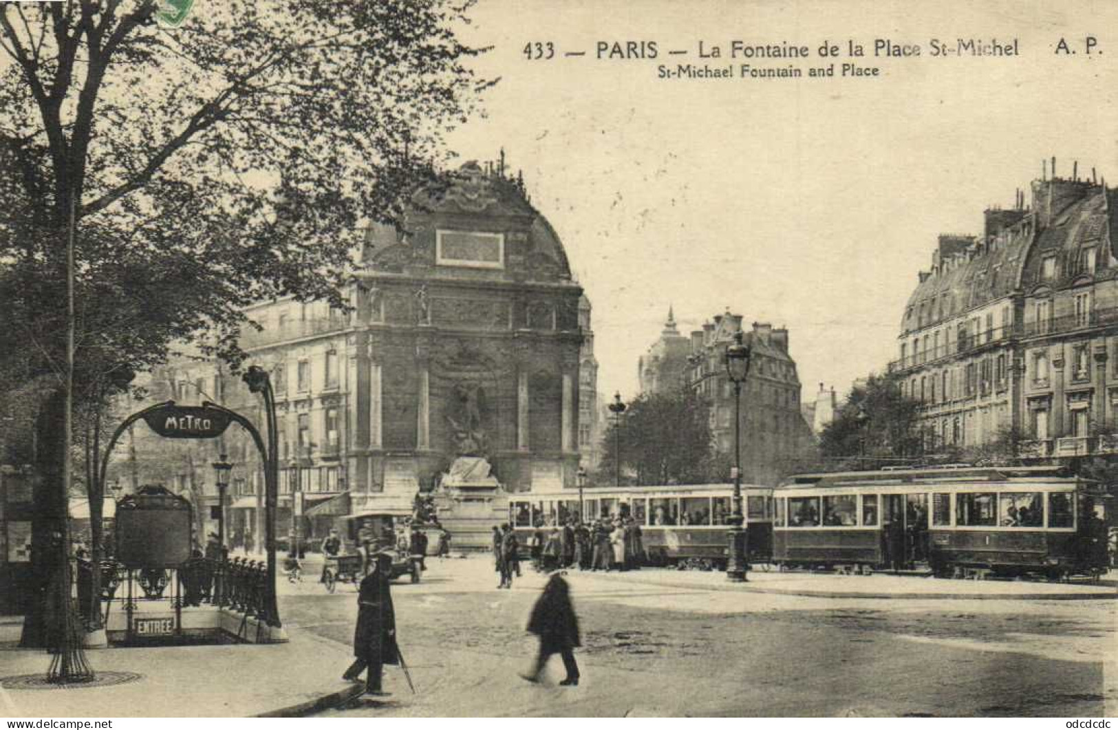 PARIS  La Fontaine De La Place Saint Michel Autobus S Metro RV - Arrondissement: 05