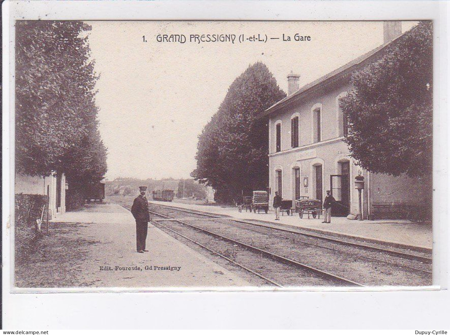 GRAND-PRESSIGNY: La Gare - Très Bon état - Le Grand-Pressigny