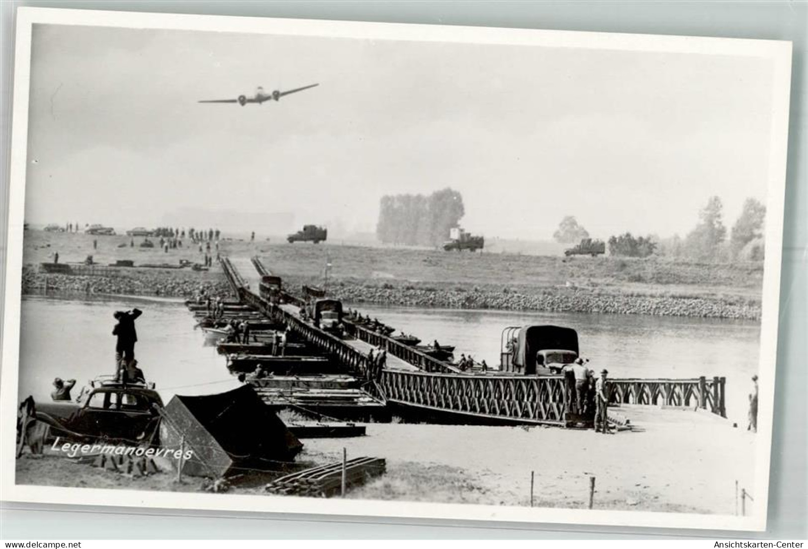 39741804 - Manoever Oldtimer Flugzeug LKW Soldaten Verlag Takken Nr.5607 - Sonstige & Ohne Zuordnung