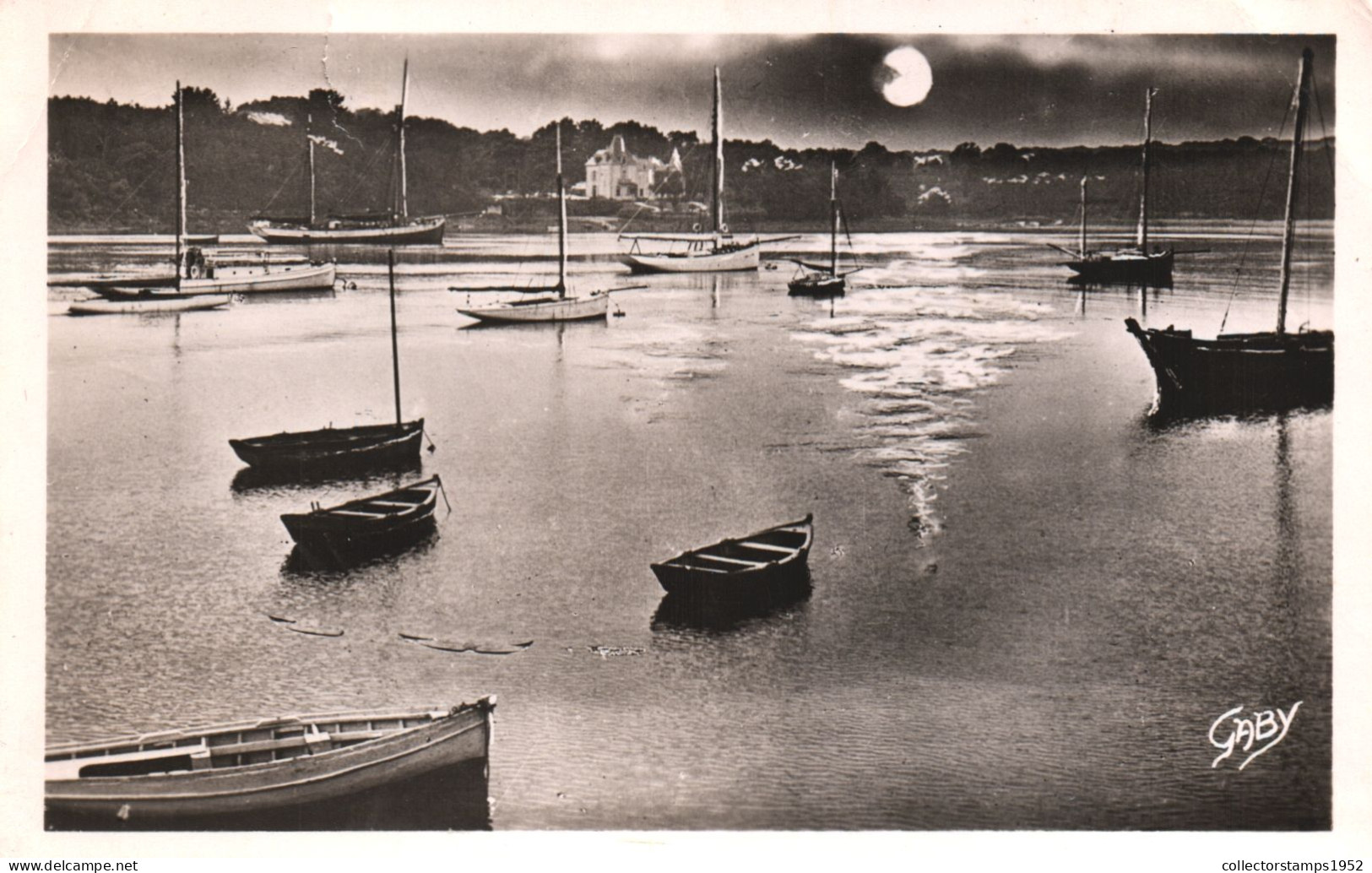 BENODET, FINISTERE, PORT, MOON, BOATS, GABY EDITION, FRANCE, POSTCARD - Bénodet