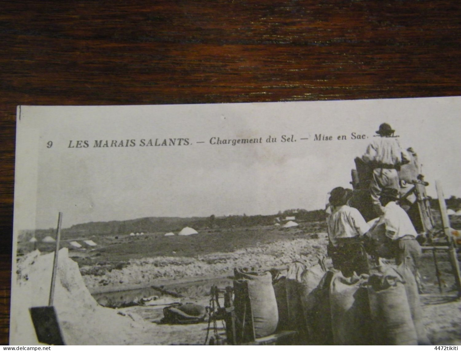 CPA - Les Marais Salants - Chargement Du Sel - Mise En Sac - 1910 - SUP (HU 16) - Ambachten