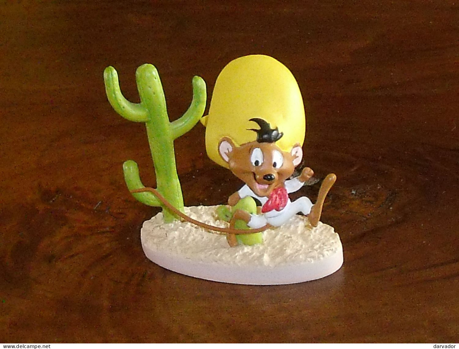 CAISSE BLEUE /  Figurine Résine / Inscription Sur Le Socle Warner Bros SO3 Speedy Gonzales ( 7 X 7 Cm )  Parfait état - Sonstige & Ohne Zuordnung