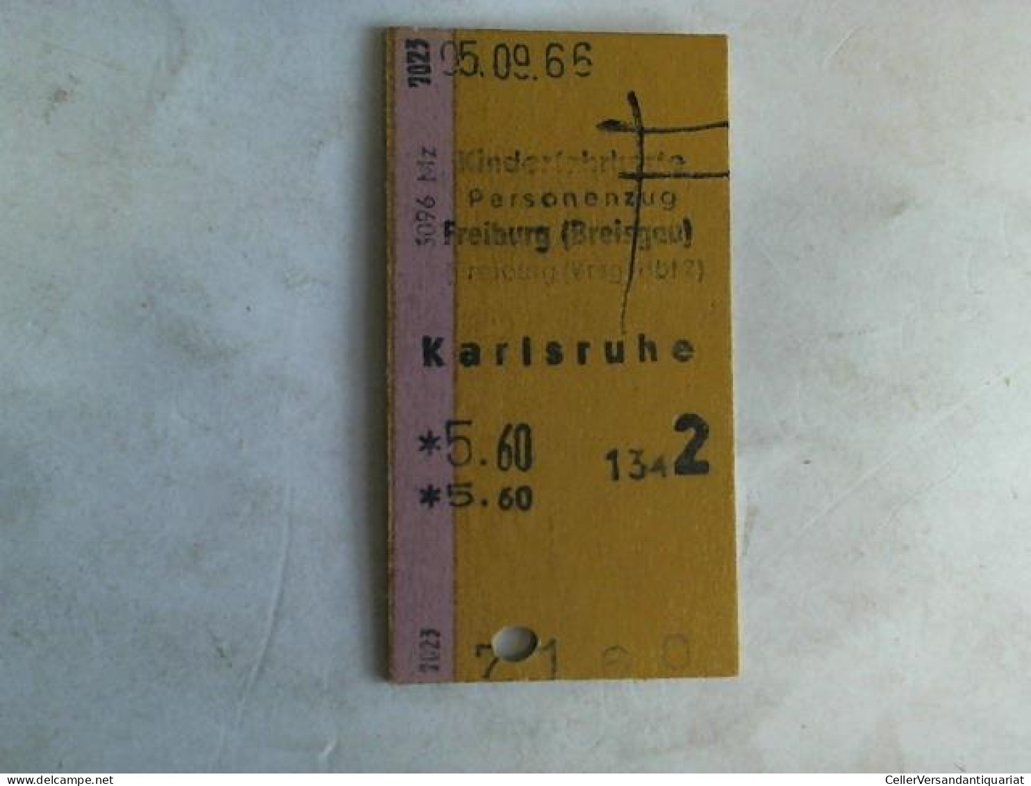 Kinderfahrkarte Personenzug Freiburg (Breisgau) - Karlsruhe Von (Eisenbahn-Fahrkarte) - Unclassified
