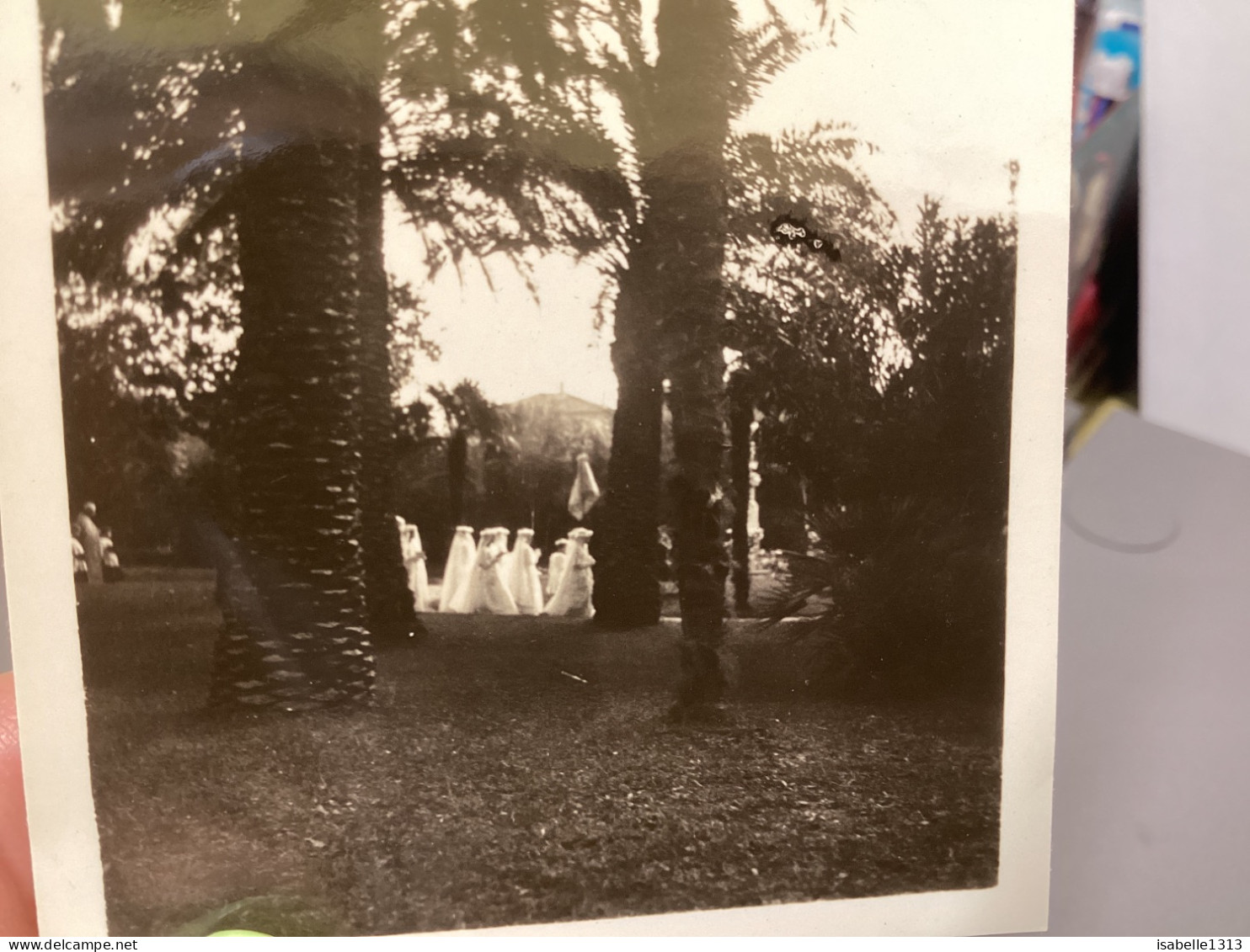 PHOTO SNAPSHOT 1930 Cannes Institution Sainte-Marie Procession En Communion En Train De Marcher Communiante - Personas Anónimos