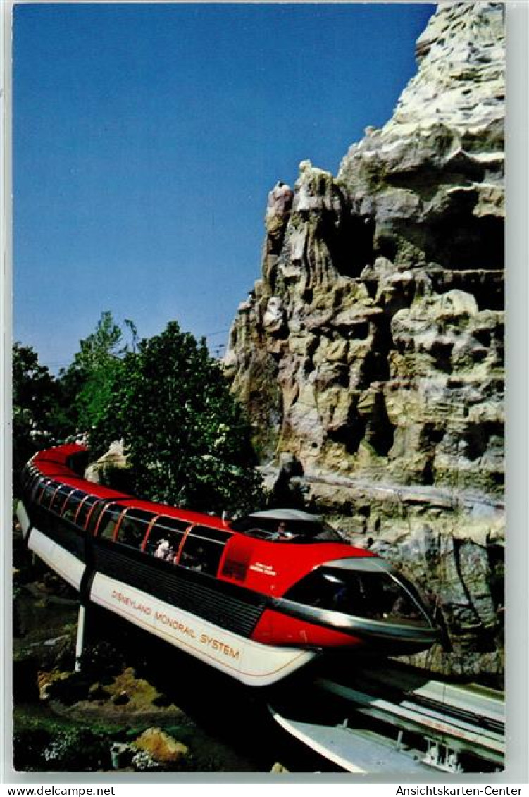 39270904 - Disneyland Monorail - Disney