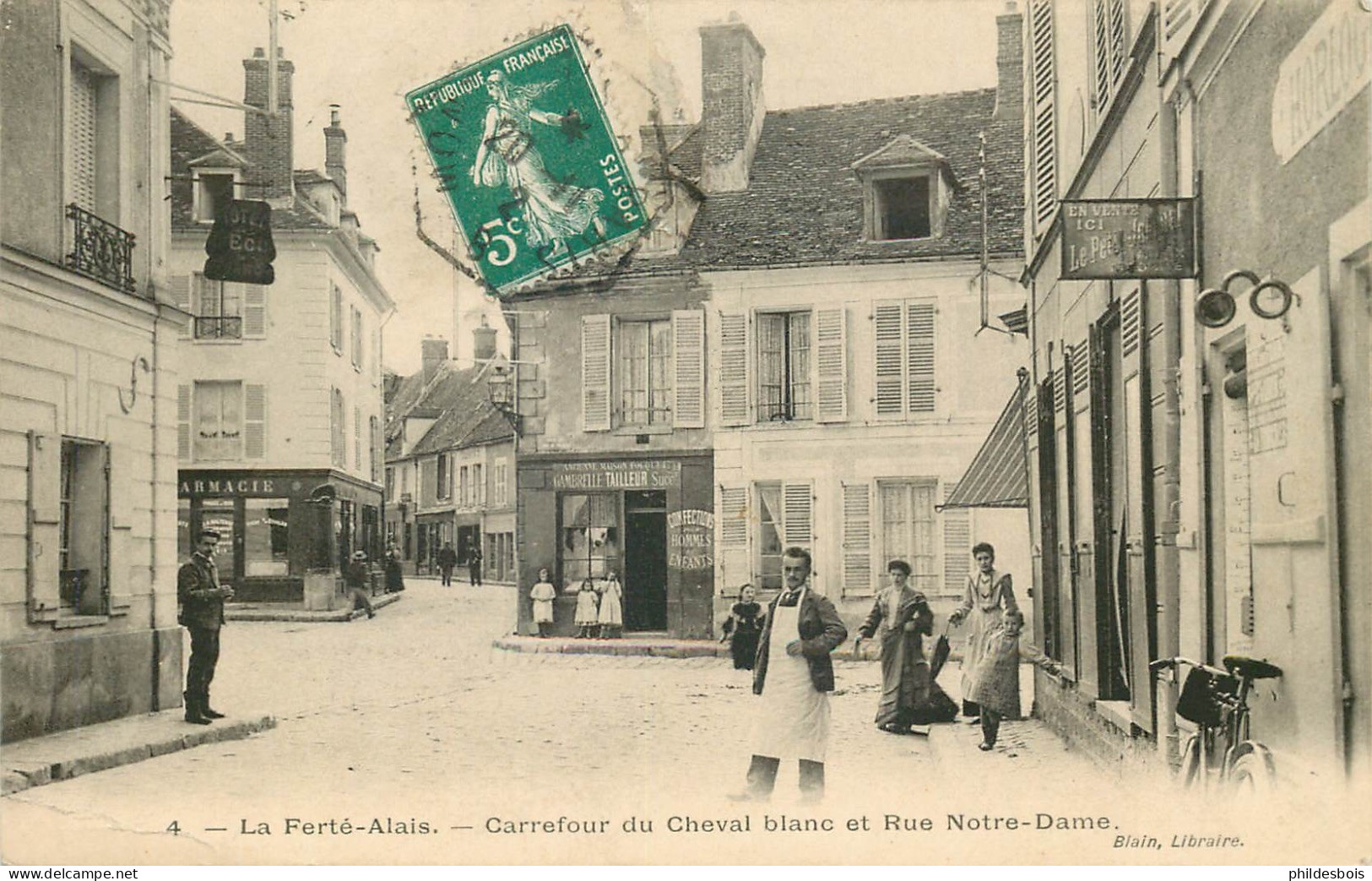 ESSONNE  LA FERTE ALAIS   Carrefour Du Cheval Blanc Et Rue Notre Dame - La Ferte Alais