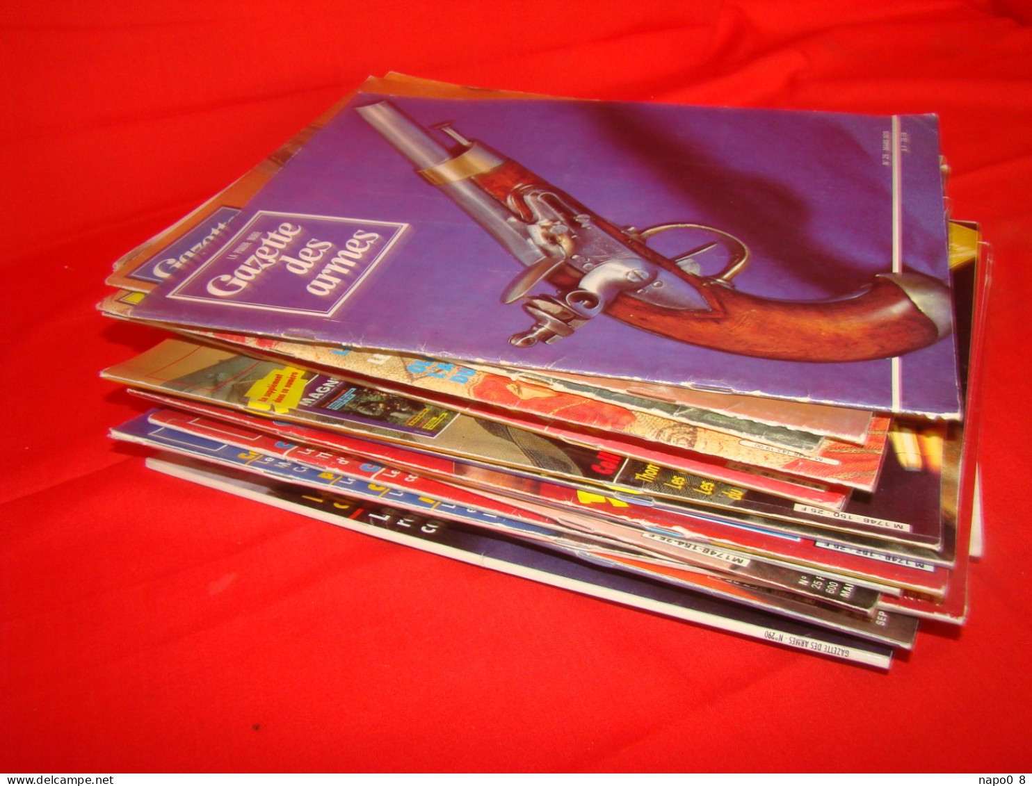 Lot De 22 Magazines " GAZETTE DES ARMES " ( La Poudre Noire ) - Francese