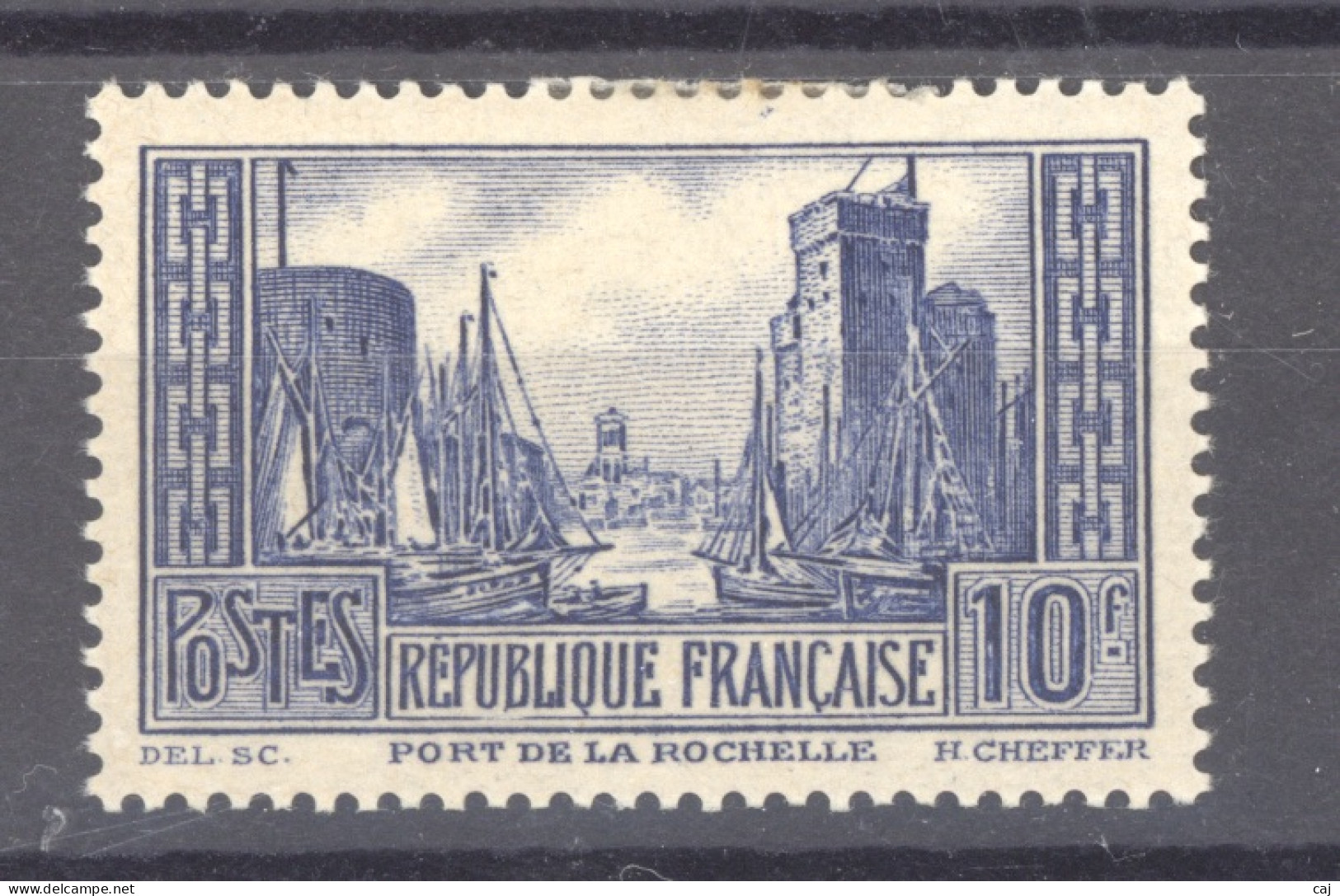 France  :  Yv  261  * - Neufs