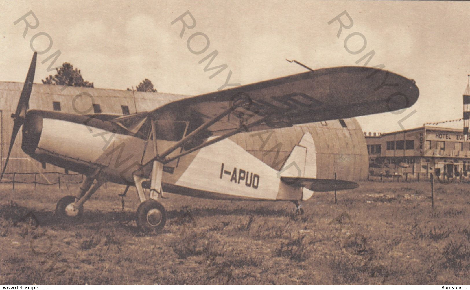 CARTOLINA  C9 MASSA,TOSCANA-AEROPORTO DEL CINQUALE-(RIPRODUZIONE)-FORMATO PICCOLO-STORIA,NON VIAGGIATA - Massa