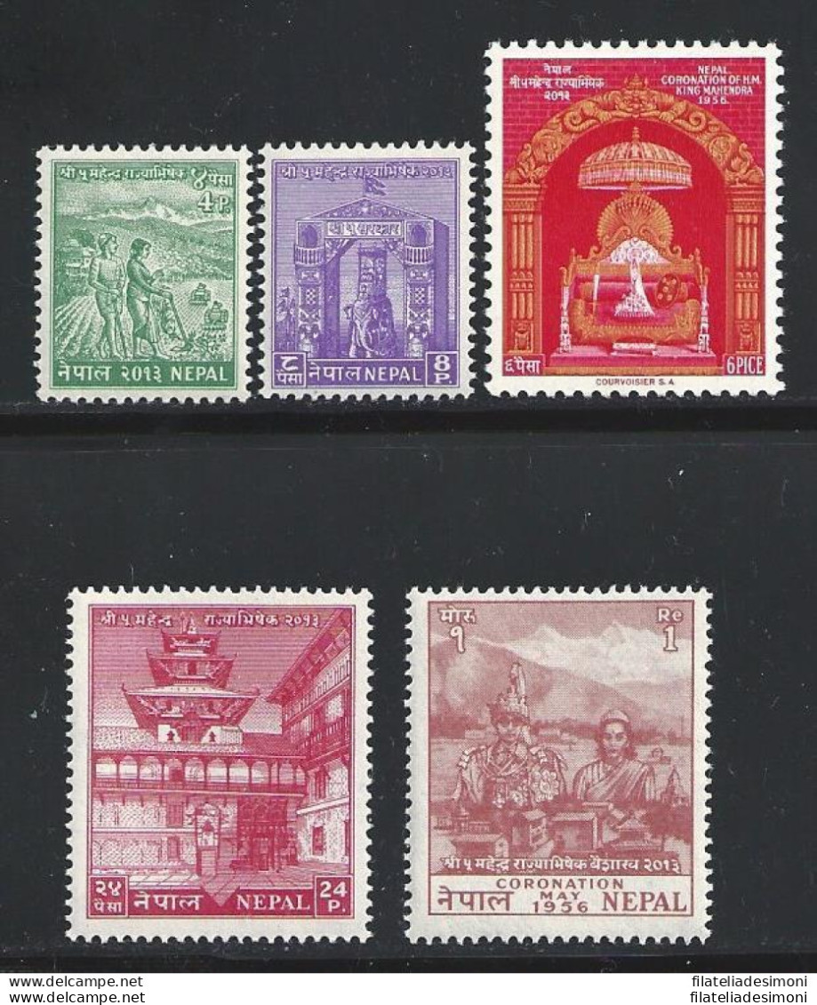 1956 NEPAL, SG N° 97/101  5 Valori  MLH/*  SERIE LINGUELLATA - Népal