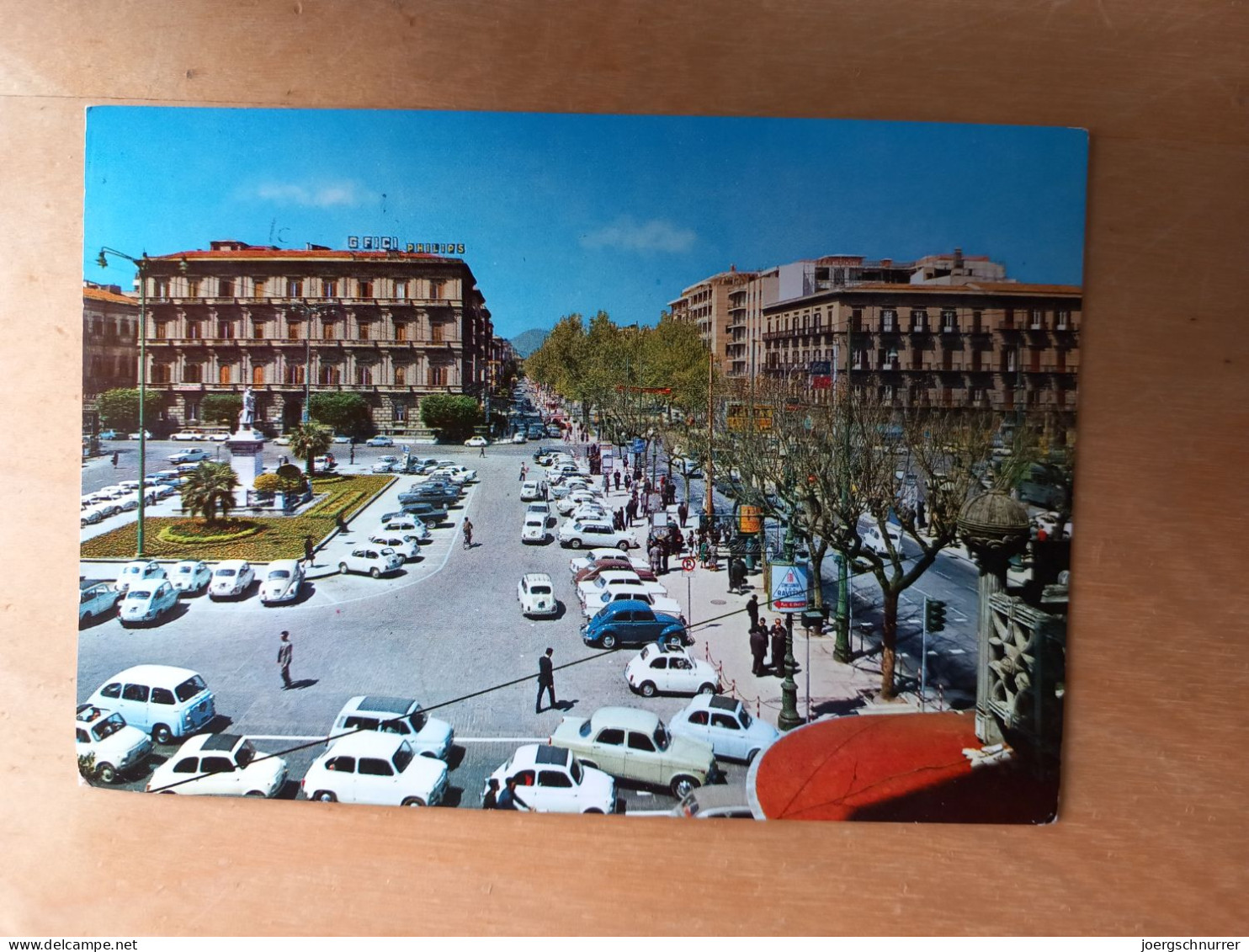 Palermo Piazza  Castelnouvo - 1979 - VW - Fiat - Palermo