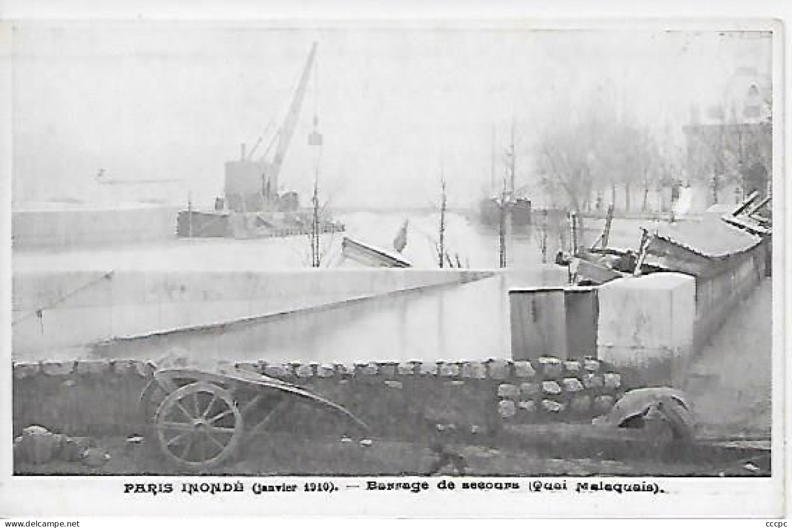 CPA Paris Inondé Janvier 1910 - Barrage De Secours Quai Malaquais - Paris (06)