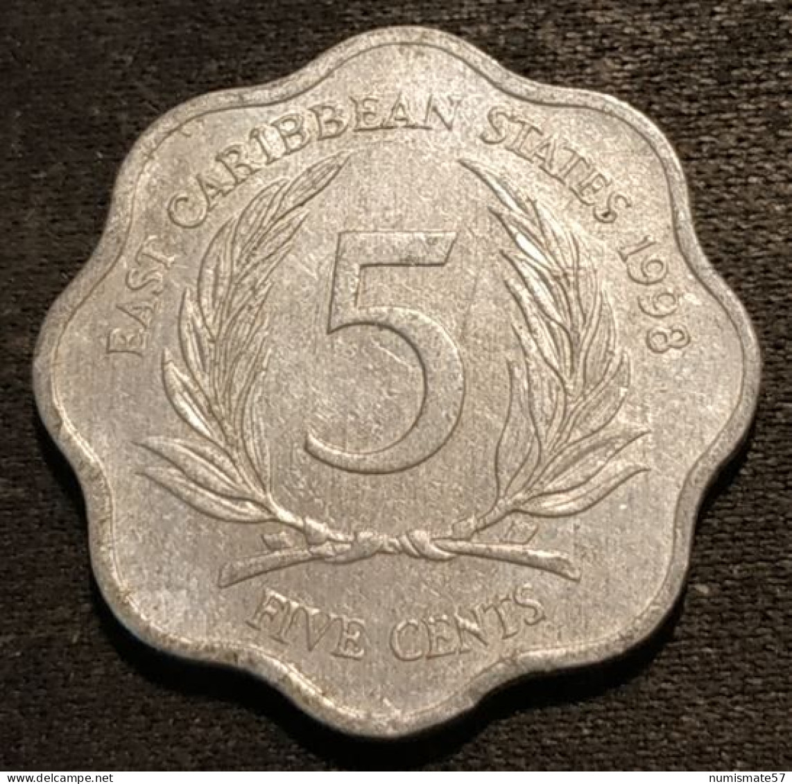 EAST CARIBBEAN STATES - 5 CENTS 1998 - Elizabeth II - 2e Effigie - KM 12 - Caraibi Orientali (Stati Dei)