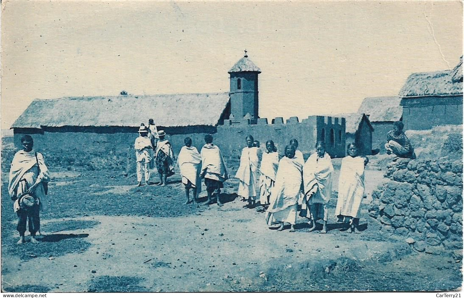 CPSM. MADAGASCAR. UNE EGLISE DANS LA BROUSSE. - Madagascar