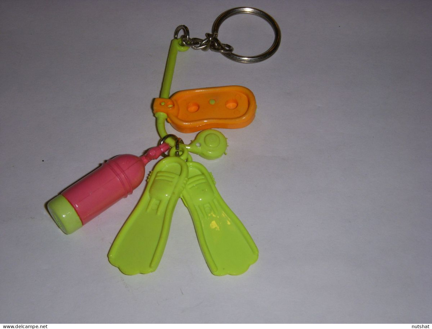 PORTE CLEFS 34 ANNEAU Le NECESSAIRE Du PLONGEUR MASQUE PALMES BOUTEILLES         - Llaveros