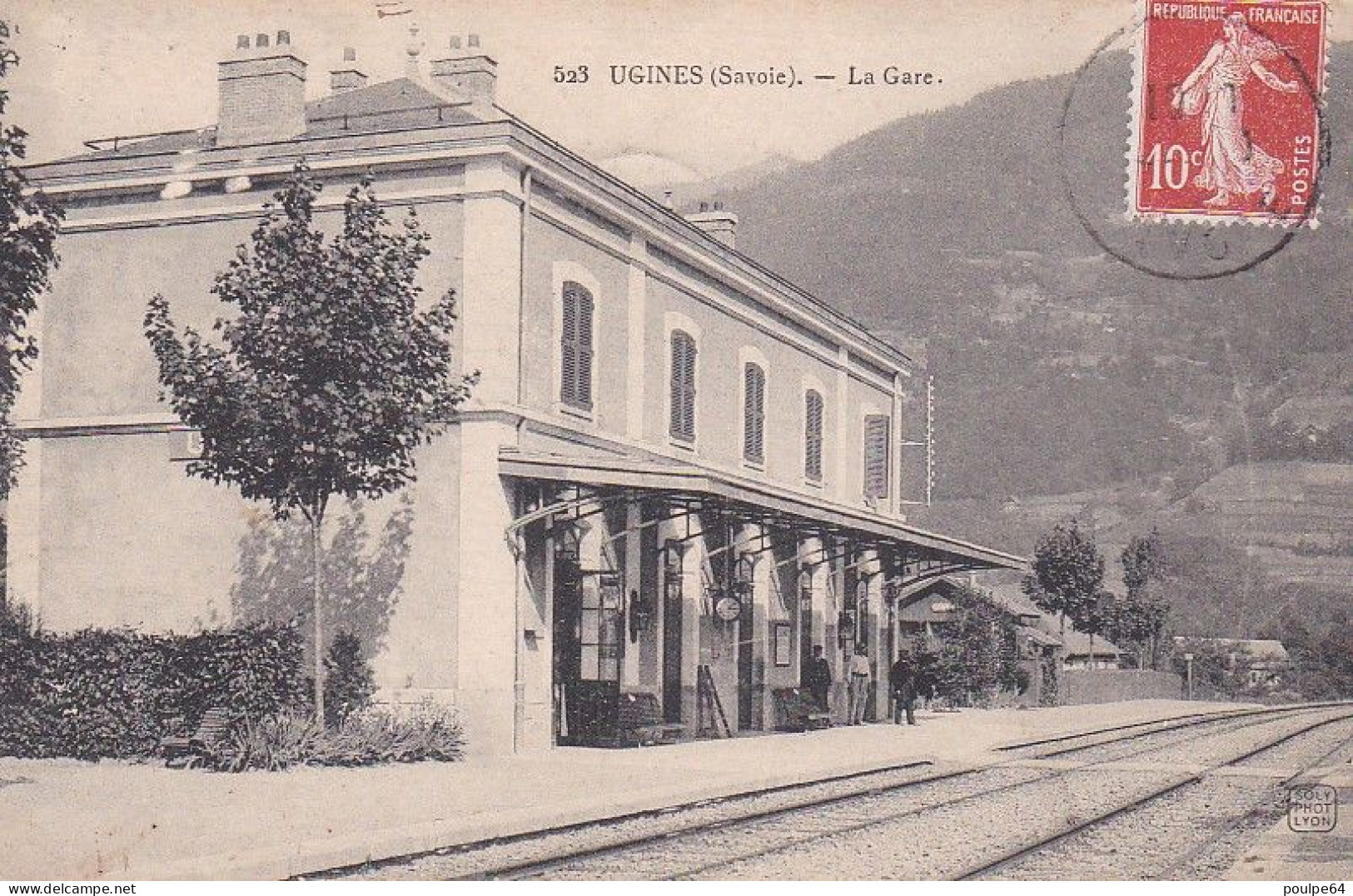 La Gare : Vue Intérieure - Ugine