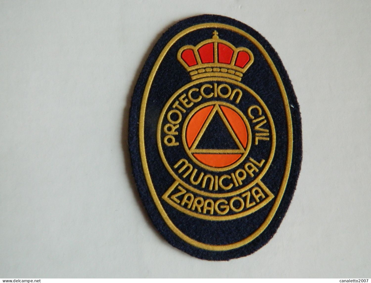 ZARAGOZA +PROTECTION CIVIL : TRES BEL ECUSSON   DE LA PROTECTION CIVIL DE ZARAGOZA ESPAGNE - Blazoenen (textiel)