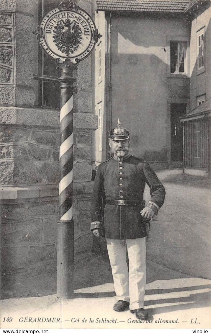 24-4904 : DOUANE. FRONTIERE. COL DE LA SCHLUCHT. GERARDMER. GENDARME ALLEMAND - Dogana