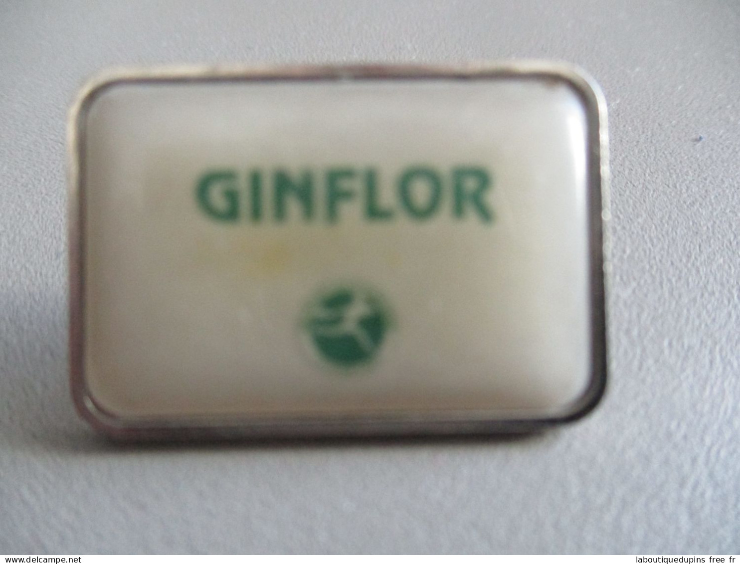 Pin's Lot 005 -- Ginflor Interflora  -- Exclusif Sur Delcampe - Trademarks