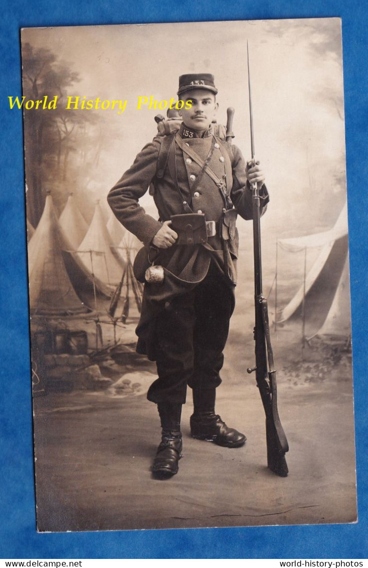 CPA Photo - TOUL - Portrait Studio Du Soldat Raymond LIEURE ? 153e Régiment Infanterie 1913 Képi Fusil Uniforme Matériel - Uniforms