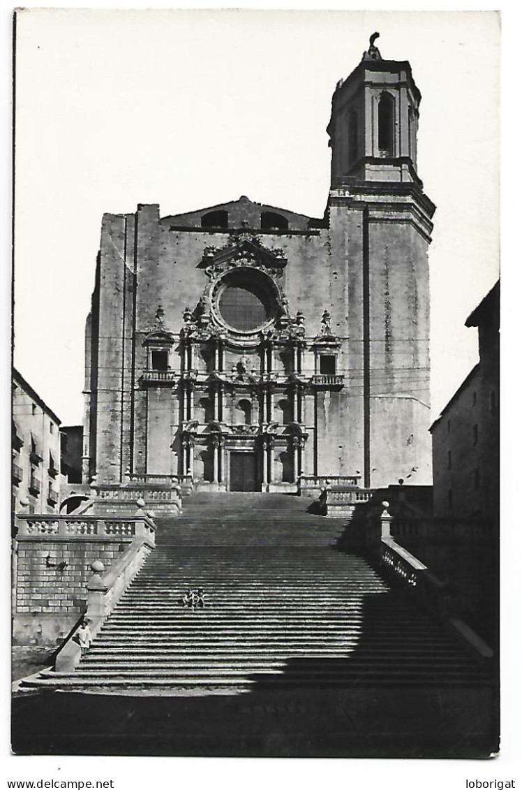 ESCALINATAS DE LA CATEDRAL.-  GIRONA / GERONA.-  ( CATALUNYA ) - Gerona