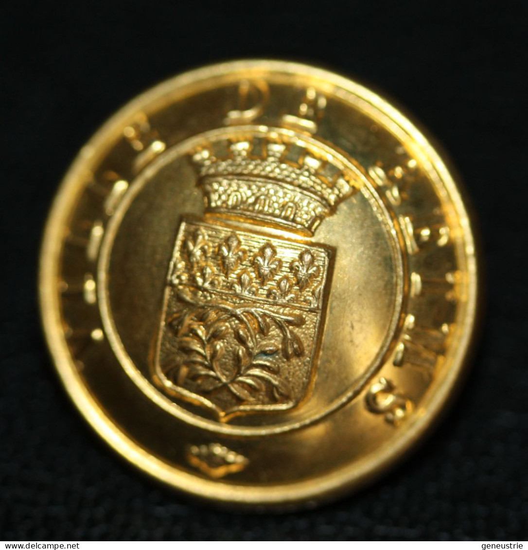 Magnifique Bouton D'uniforme Début XXe "Ville De Reims" Marne - Buttons