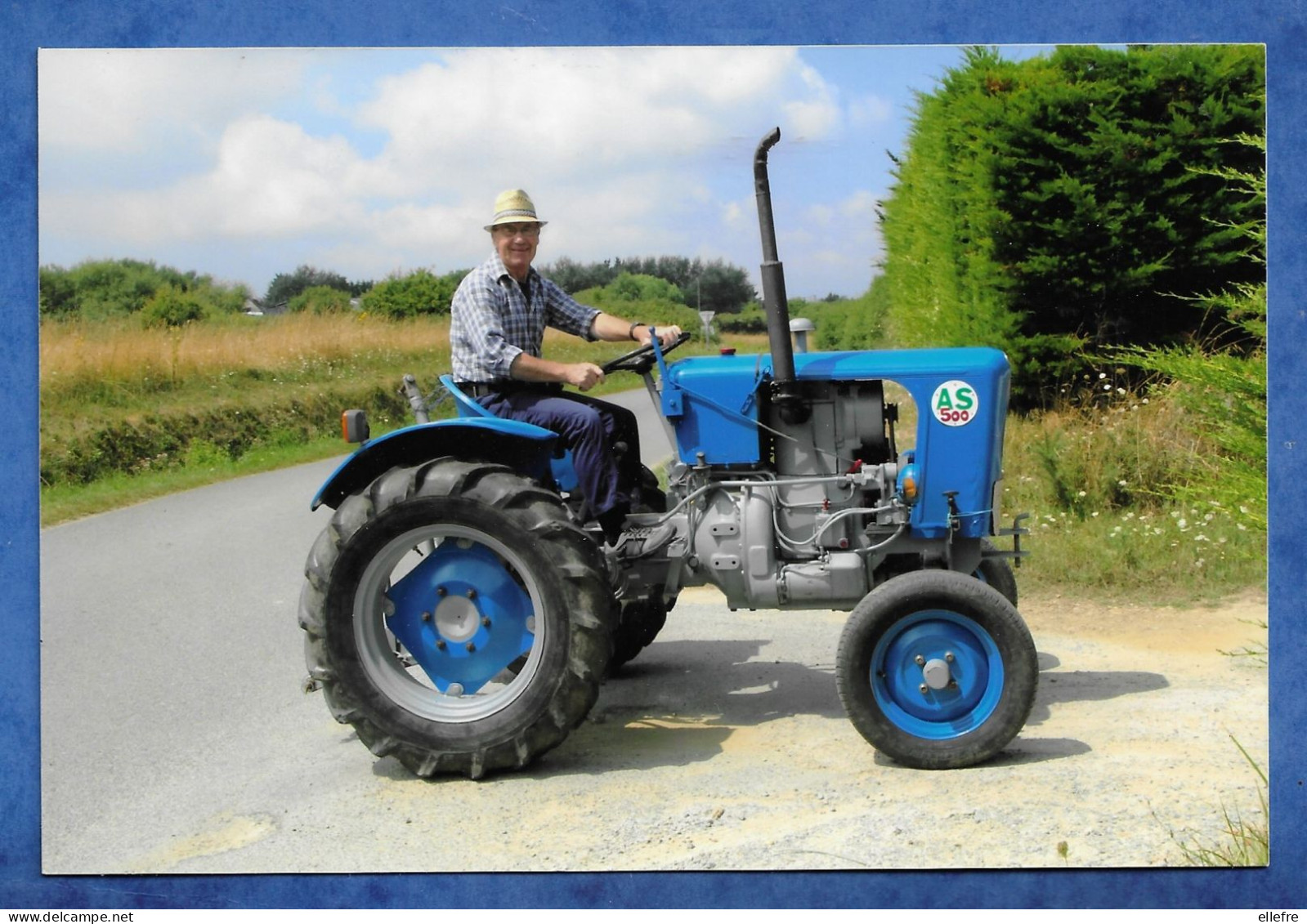 CPM  Tracteur Agricole Vendeuvre Super AS 500 / Jacques Danic Et Son Tracteur à Locmaria En 2013 Photo Touchard - Tracteurs