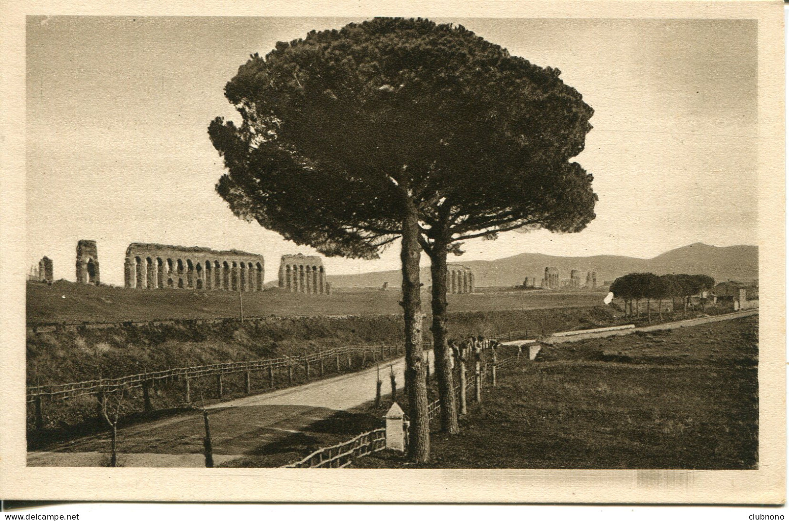 CPA - ROMA - AQUEDOTTO DI CLAUDIO SULLA VIA APPIA  NUOVA  (IMPECCABLE) - Otros Monumentos Y Edificios