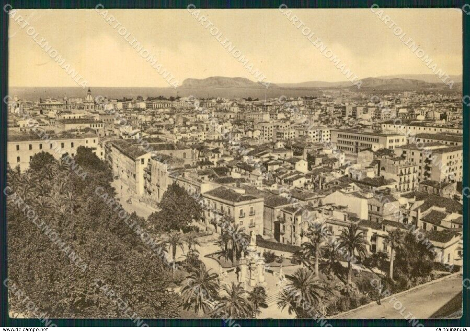 Palermo Città PIEGA FG Cartolina KB3920 - Palermo