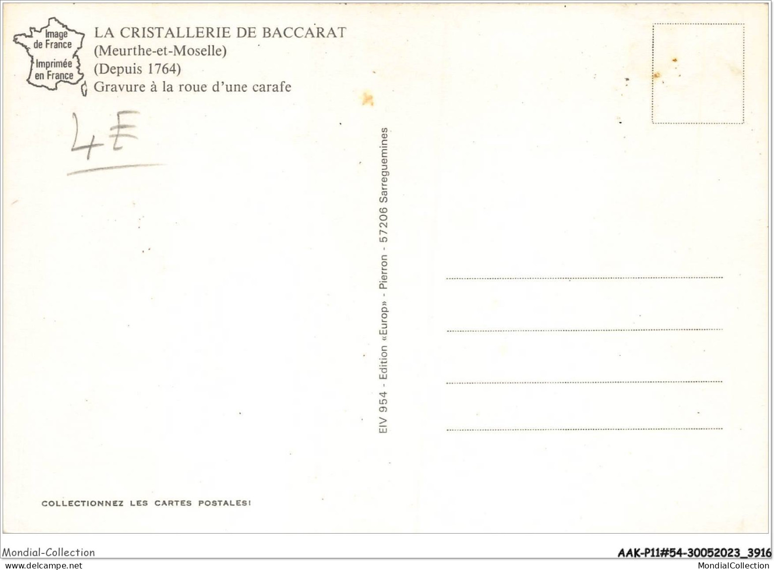 AAKP11-54-0982 - La Cristallerie De BACCARAT - Gravure A La Roue D'une Carafe - Baccarat