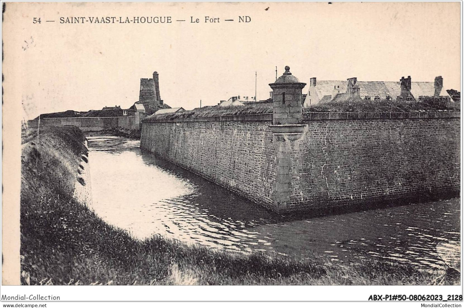 ABXP1-50-0053 - SAINT-VAAST-LA-HOUGUE - Le Fort  - Saint Vaast La Hougue