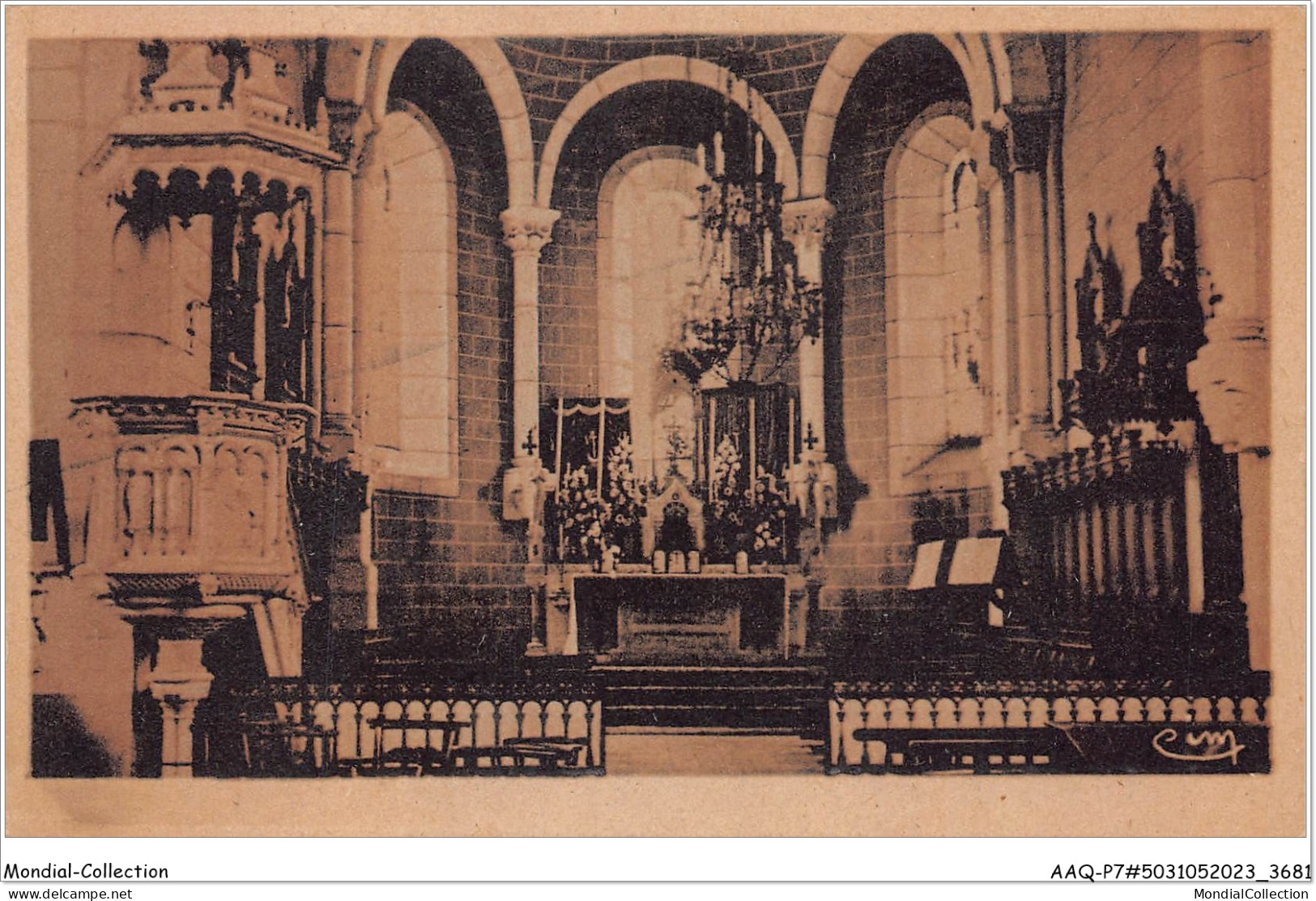 AAQP7-50-0623 - BRICQUEBEC - Interieur De L'Eglise - Bricquebec