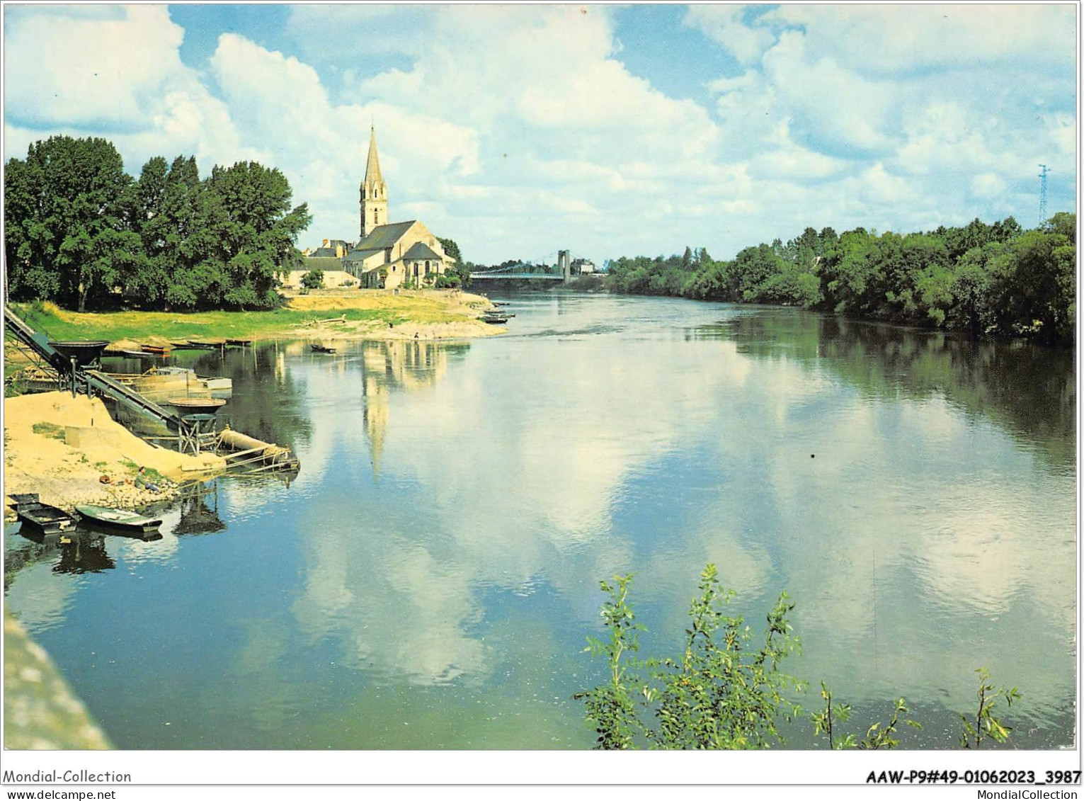 AAWP9-49-0779 - CHALONNES-SUR-LOIRE - La Loire Et L'église Saint-Maurille - Chalonnes Sur Loire