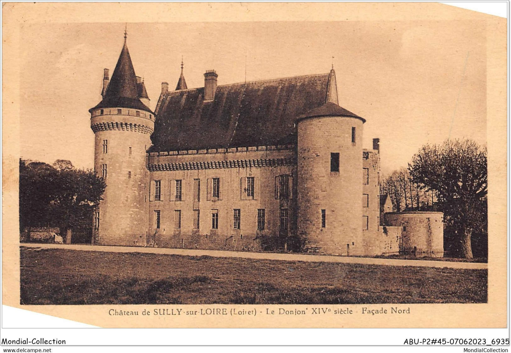 ABUP2-45-0103  -  SULLY-SUR-LOIRE - Le Chateau-Le Donjon Xiveme Siecle -Facade Nord - Sully Sur Loire