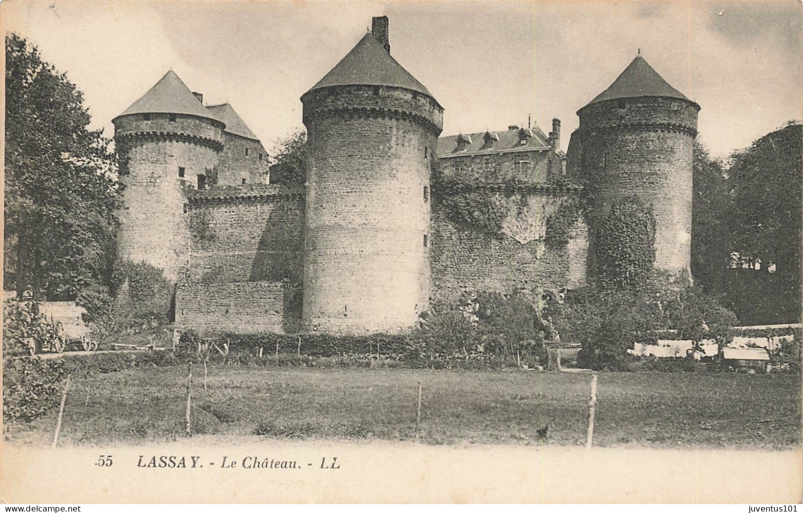 CPA Lassay-Le Château-55       L2861 - Lassay Les Chateaux