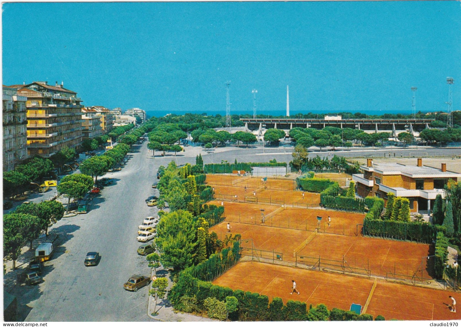 PESCARA - CARTOLINA - CENTRO SPORTIVO - ANNULLO DI VALSUGANA (TN) -1980 - Pescara