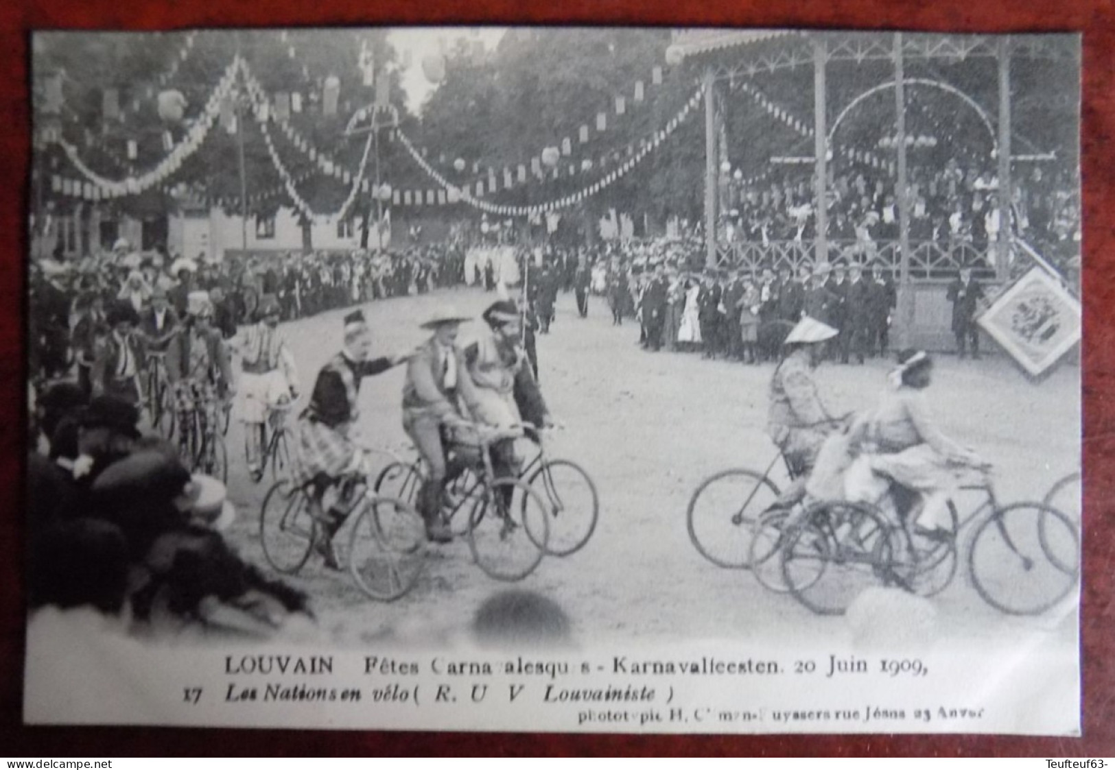 Cpa Louvain ; Fêtes Carnavalesques - Karnavalfeesten 20.06.1909 - Les Nations En Vélo ( R.U.V. Louvainiste ) - Leuven