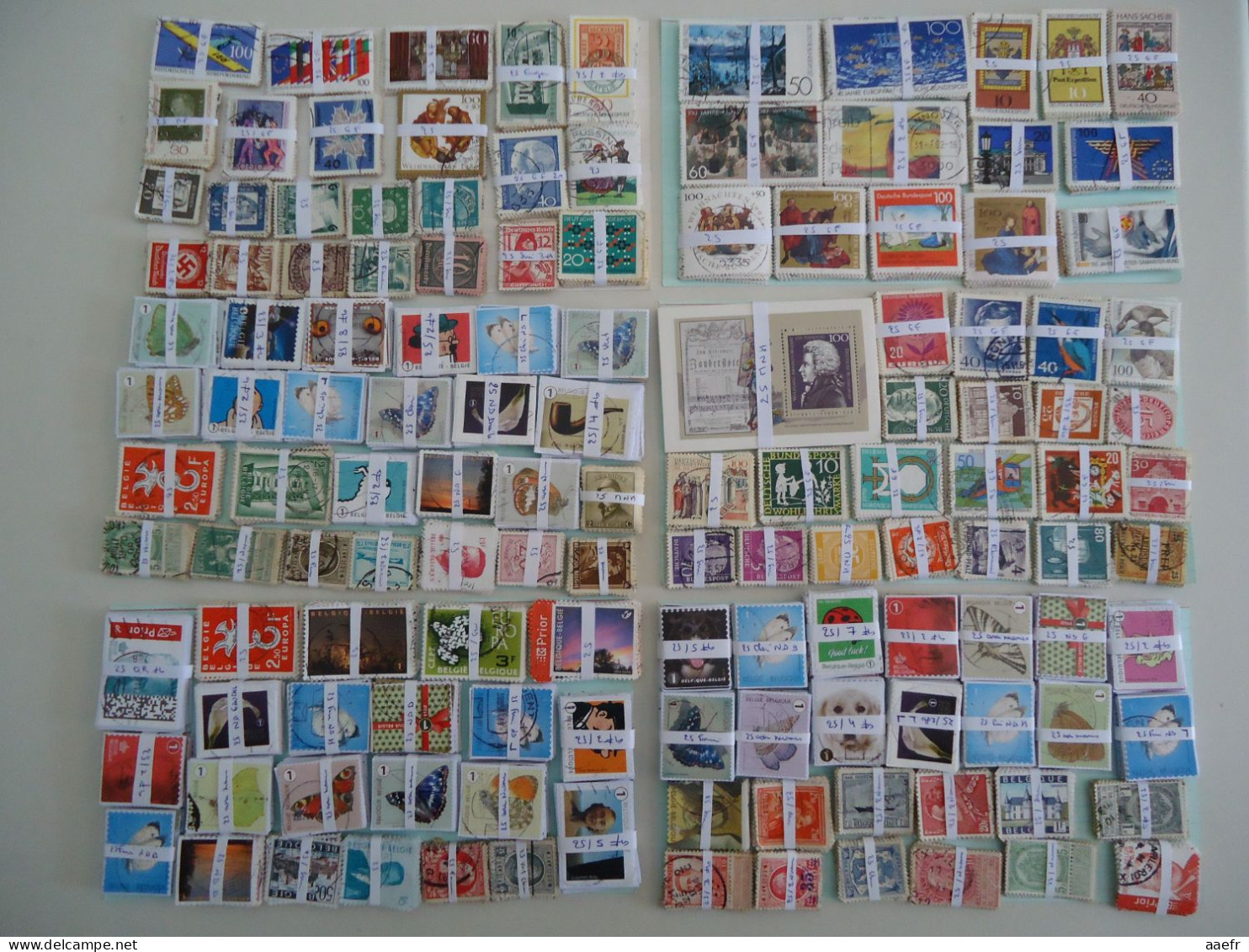 Monde / World - 11250 Timbres En 450 Bottes De 25  / 11250 Stamps In 450 Bundles Of 25 - Kilowaar (min. 1000 Zegels)