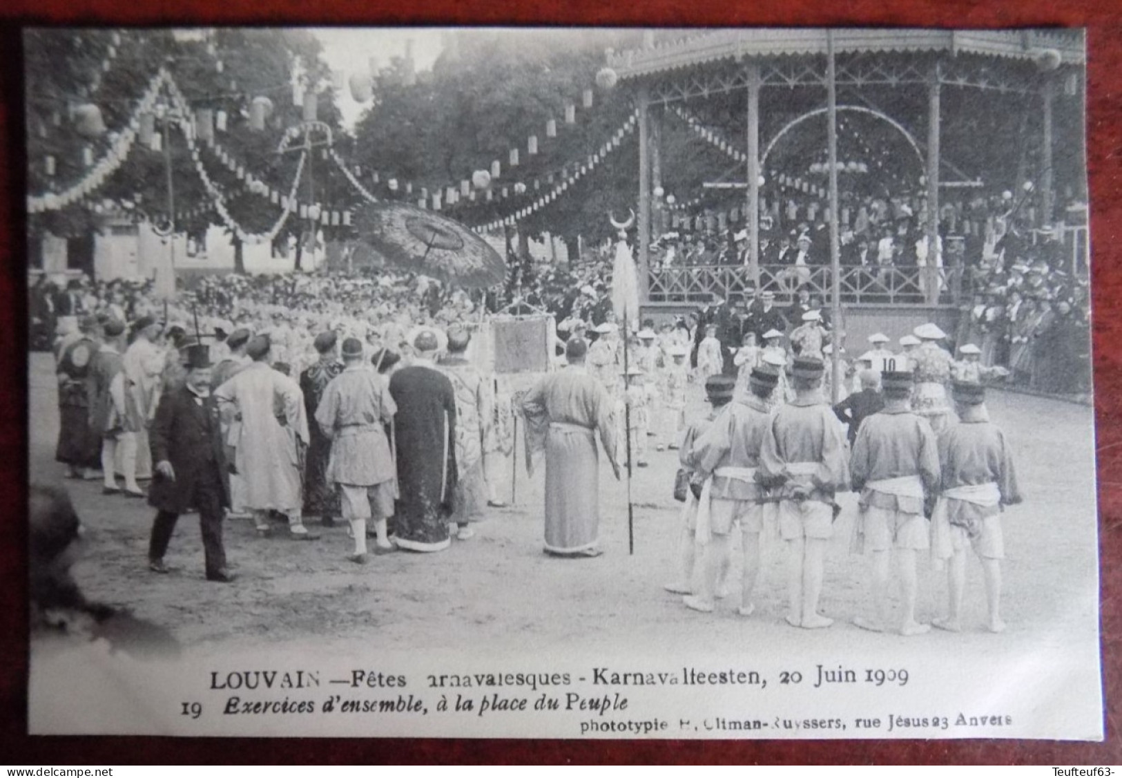 Cpa Louvain ; Fêtes Carnavalesques - Karnavalfeesten 20.06.1909 - Exercices D'ensemble , à La Place Du Peuple - Leuven