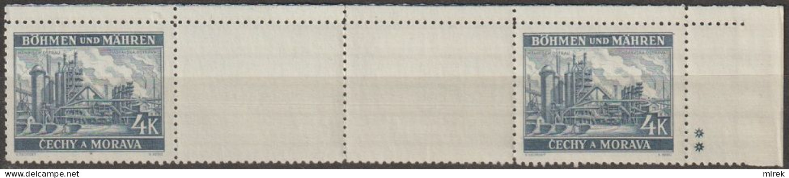 066/ Pof. 37; Corner Conjunction, Plate Mark ++ - Unused Stamps