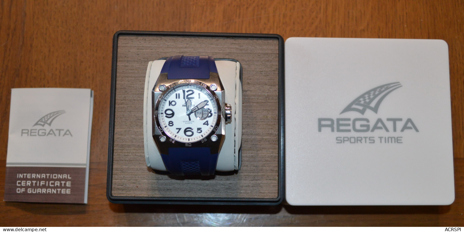 Montre REGATA Sports Time Modèle R14001 Année 2014 Bracelet Bleu - Relojes De Lujo