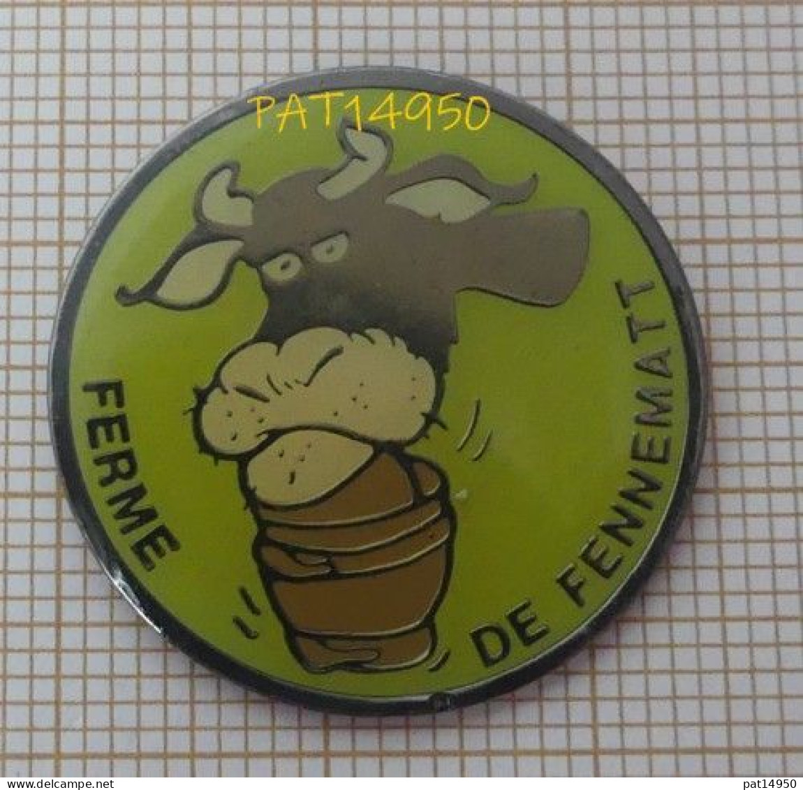 PAT14950 VACHE De La FERME AUBERGE DE FENNEMATT Dpt 68 HAUT RHIN - Dieren