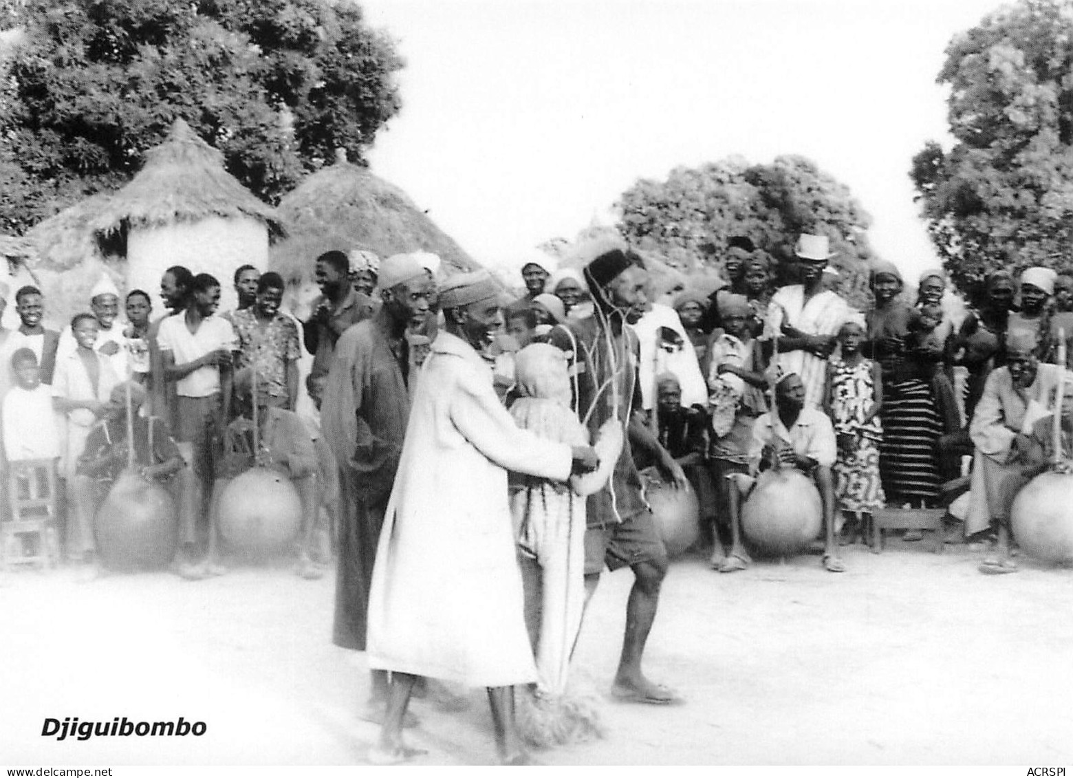 MALI  DJIGUIBOMBO Danse Initiatique  Village DOGON Du 22 Septembre 1961  Ed Larmes De Fruits Sauvages Boite Bois 1 - Mali