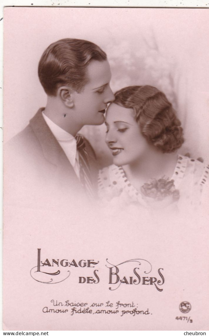 COUPLES. CPA FANTAISIE . LOT DE 3 CARTES SIMILAIRES . " LANGAGE DES BAISERS ". TEXTES  ANNÉES 1938 ET 1939 - Couples